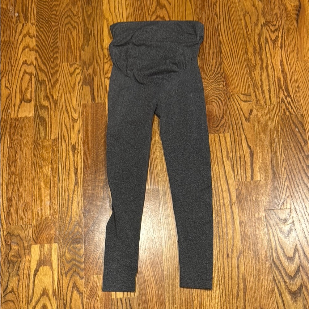 A Pea in the Pod Maternity Gray High-Waisted Leggings